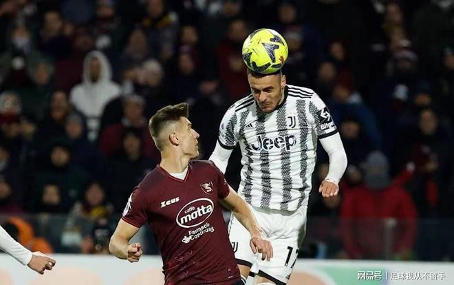 西汉姆迎意大利杯关键赛,赛前战术微调,媒体盛赞,球探报告显示潜力的简单介绍 西汉姆迎意大利杯关键赛,赛前战术微调,媒体盛赞,球探报告显示潜力的简单介绍