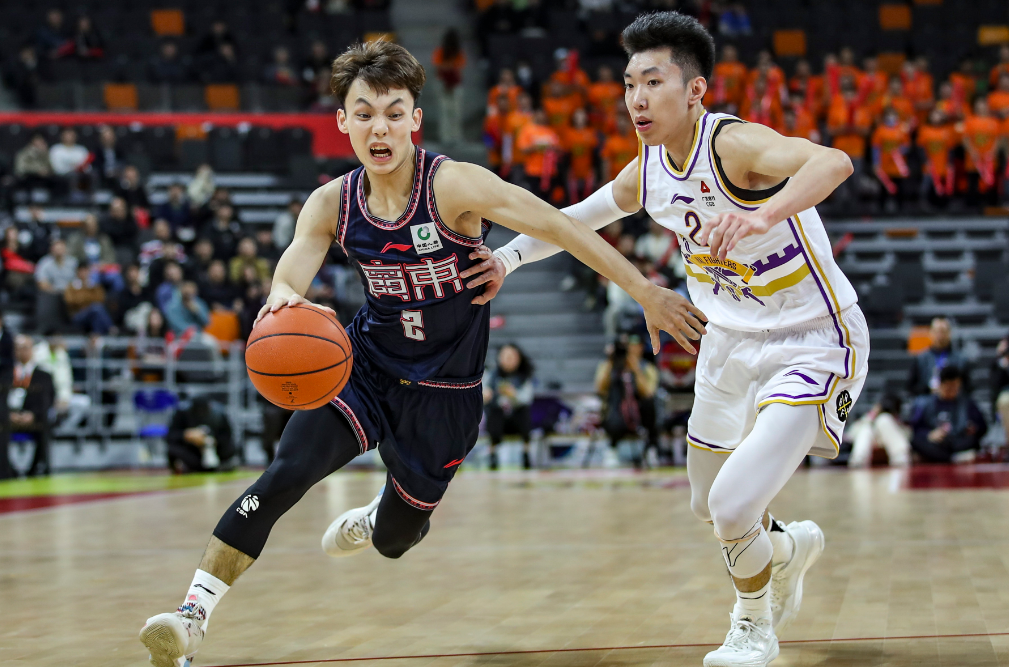 赛后意甲焦点战，武汉三镇伤情更新，更衣室稳定，球探报告显示潜力 