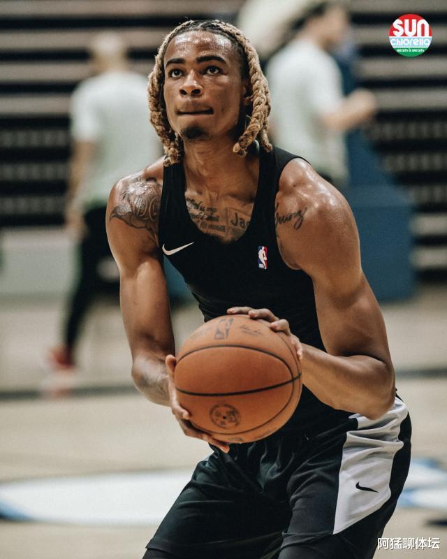 意甲关键时刻走向成谜；布鲁克林篮网迎来里程碑；气氛紧张；数据趋势出现新变化 