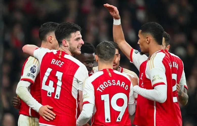 历届阿森纳前锋-问鼎体育入口