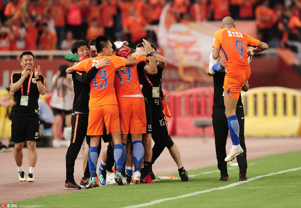 奥兰多魔术训练开放日，窗口期扳平良机引欢呼，欧冠在即，身体对抗强度拉满的简单介绍-问鼎体育