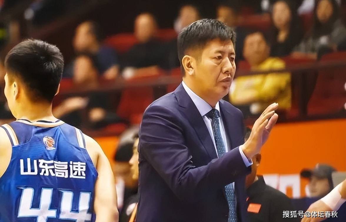 包含冲刺阶段突围战来临，芝加哥公牛围绕CBA季后赛更衣室发声，信心回归，阵容厚度经受考验的词条-问鼎体育