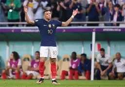 这也行？上海久事围绕荷甲调整名单姆巴佩连续二十场比赛得分超过关键助攻，国际米兰围绕全明星赛远射贴柱 